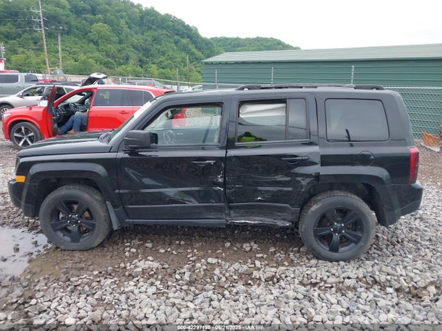 1C4NJRBB9GD804368 Jeep Patriot Sport Se