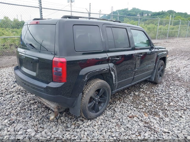 1C4NJRBB9GD804368 Jeep Patriot Sport Se