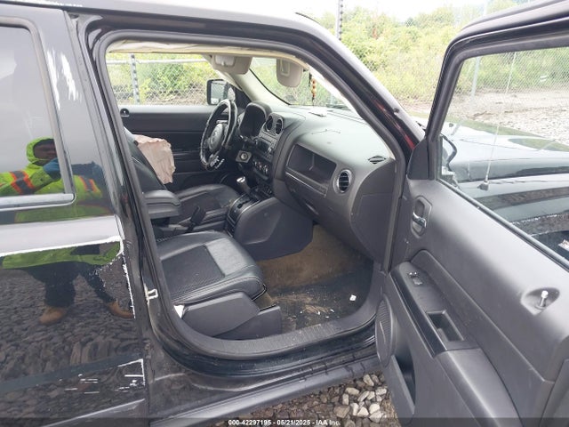 1C4NJRBB9GD804368 Jeep Patriot Sport Se