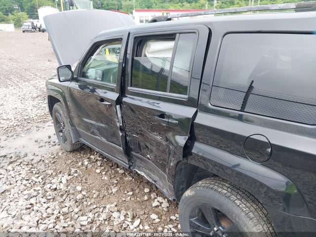 1C4NJRBB9GD804368 Jeep Patriot Sport Se