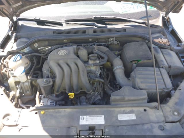 3VW2K7AJ3FM317437 Volkswagen Jetta 2.0l S