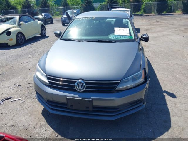3VW2K7AJ3FM317437 Volkswagen Jetta 2.0l S