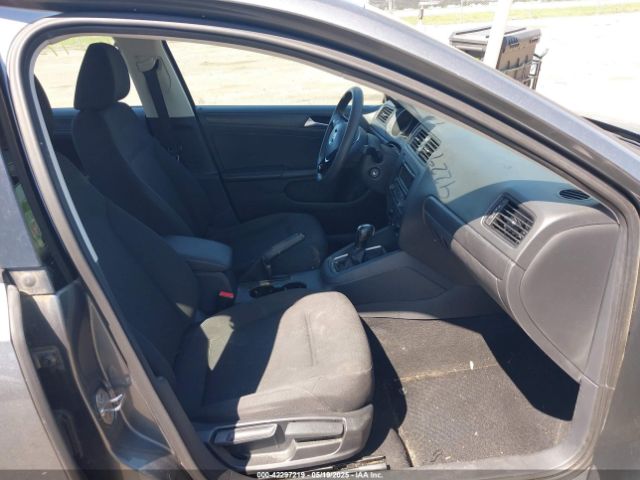 3VW2K7AJ3FM317437 Volkswagen Jetta 2.0l S