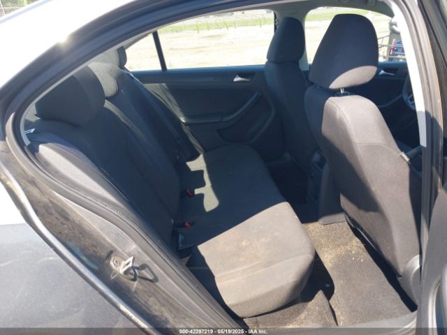 3VW2K7AJ3FM317437 Volkswagen Jetta 2.0l S