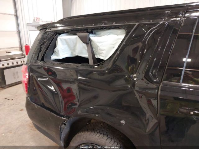 2021 CHEVROLET SUBURBAN 1GNSKDKD4MR379877 Photo 5