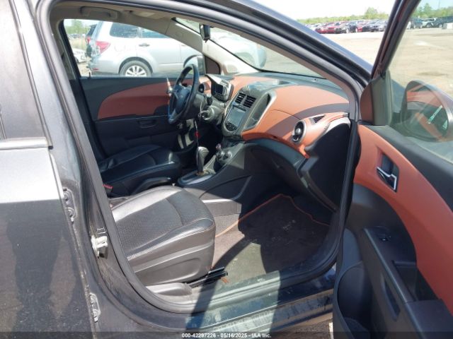 1G1JE6SB0F4108457 Chevrolet Sonic Ltz Auto
