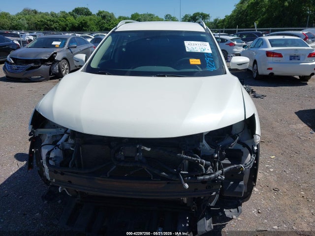 Nissan ROGUE SV 2019 5N1AT2MT3KC777412 Image 13