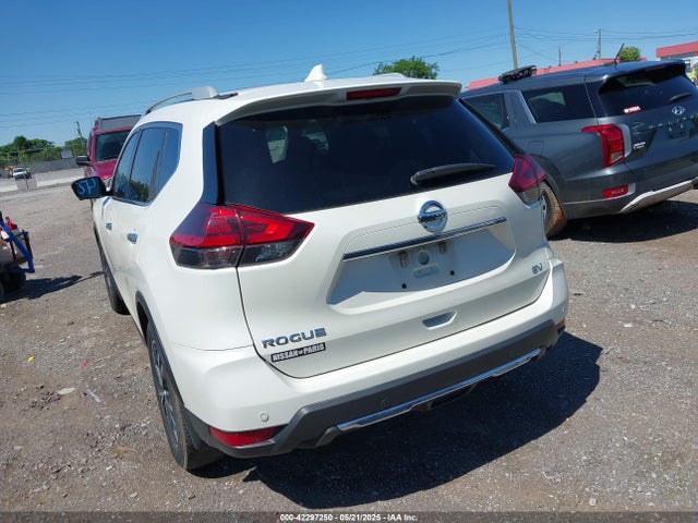 Nissan ROGUE SV 2019 5N1AT2MT3KC777412 Image 3