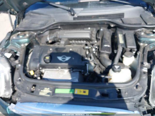 2010 MINI COOPER WMWMF3C52ATZ66193 Photo 9