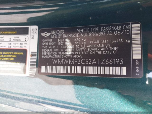 2010 MINI COOPER WMWMF3C52ATZ66193 Photo 8