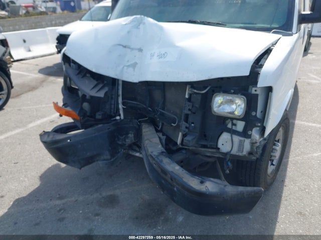 Chevrolet l20 2015 1GCWGFCF8F1173986 Image 6