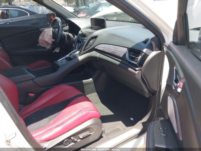 2019 ACURA RDX 5J8TC1H64KL000301 Photo 4