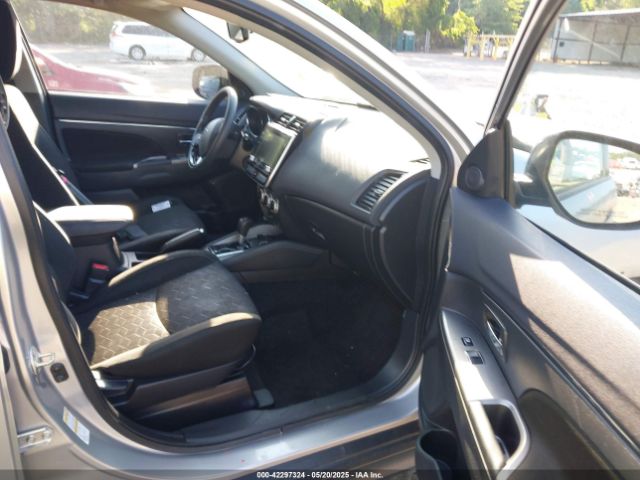2020 MITSUBISHI OUTLANDER SPORT JA4AR3AU8LU018766 Photo 4