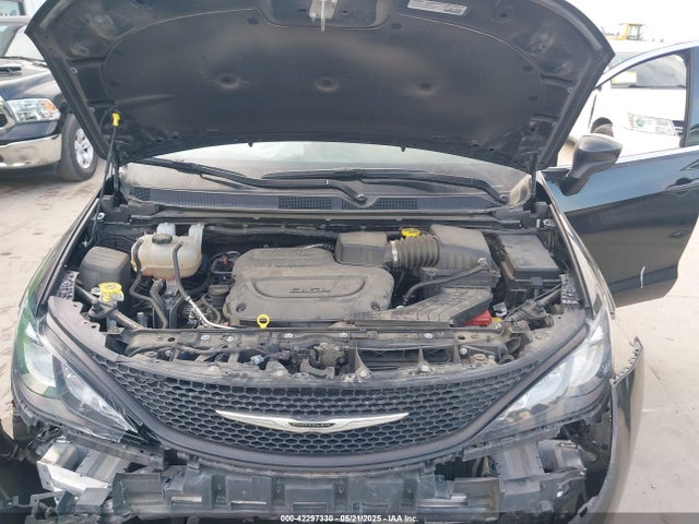 Chrysler Voyager Lx 2023 2C4RC1CG5PR602566 Image 10