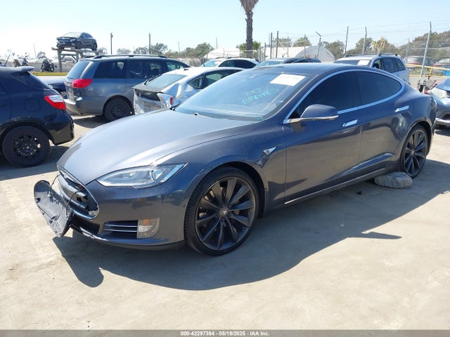 2014 TESLA MODEL S 5YJSA1H15EFP65285 Photo 1