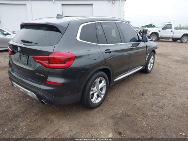 2021 BMW X3 5UXTY5C07M9D96607 Photo 3