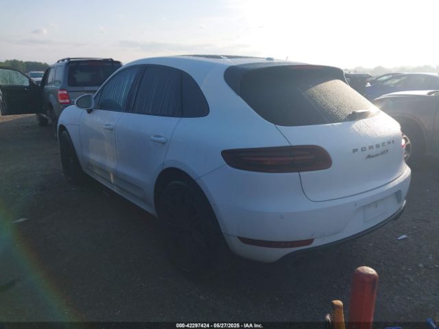 2018 PORSCHE MACAN WP1AG2A51JLB64393 Photo 2