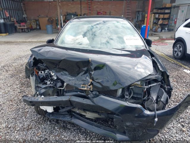 2T1BURHE4GC708754 Toyota COROLLA LE