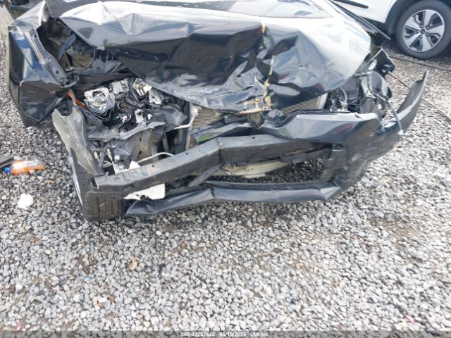 2T1BURHE4GC708754 Toyota COROLLA LE