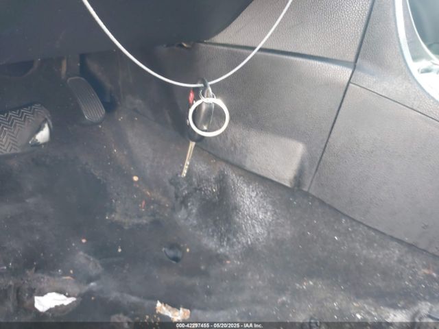 5YFBURHE5GP398906 Toyota COROLLA LE