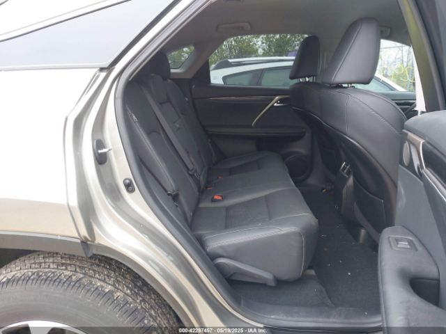 2T2AZMDA7NC352957 Lexus RX 350