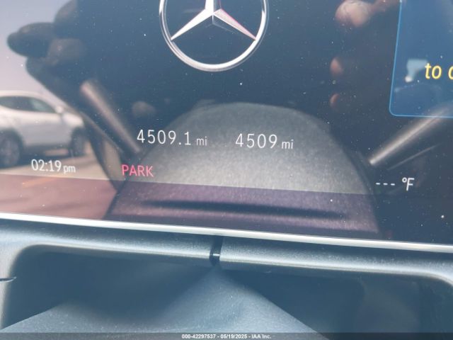 W1KMJ6CB4SF053899 Mercedes-Benz m256m