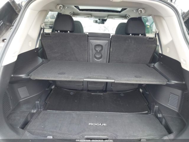 JN8AT2MT9KW255262 Nissan Rogue
