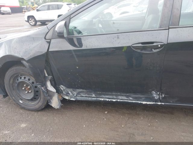 2T1BURHE6GC546187 Toyota COROLLA LE