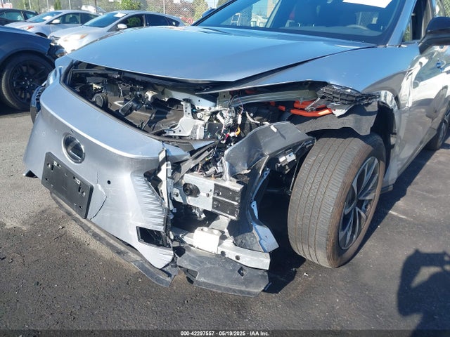 JTJABABBXRA003009 Lexus Rz 300e Premium