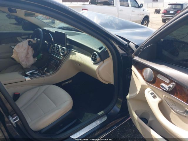 2017 MERCEDES-BENZ C 300 55SWF4KBXHU213144 Photo 4