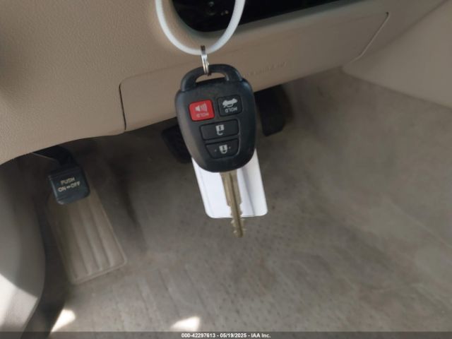 4T1BF1FK9EU822247 Toyota CAMRY XLE
