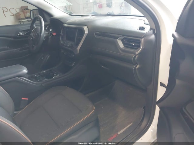 1GKKNLLS0MZ183835 GMC lgx
