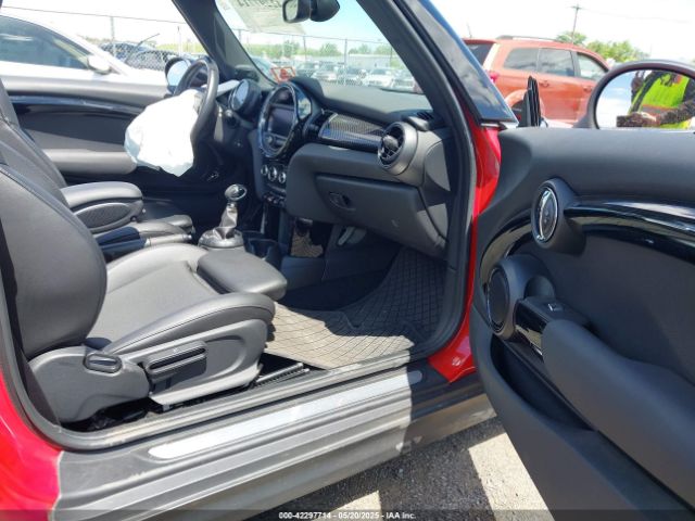 2017 MINI CONVERTIBLE WMWWG9C53H3C22950 Photo 4