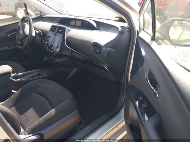 JTDKARFU8L3112245 Toyota Prius Le