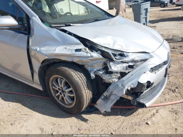 JTDKARFU8L3112245 Toyota Prius Le