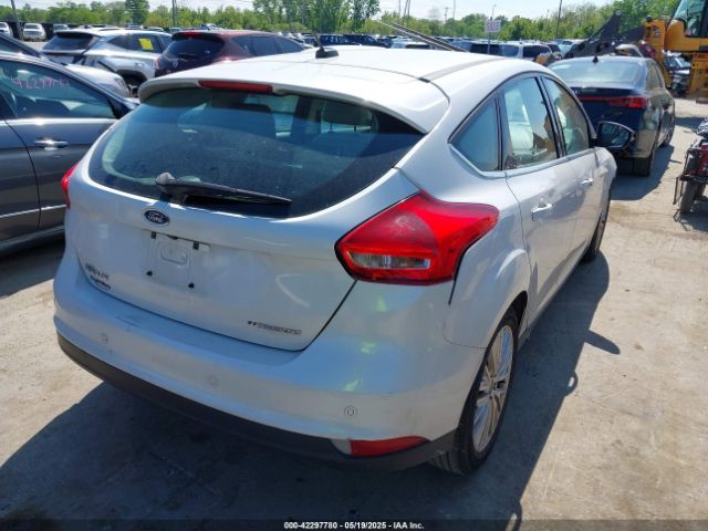 1FADP3N24JL279449 Ford Focus Titanium