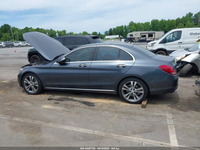 55SWF4KB5FU020235 Mercedes-Benz C 300 4matic/luxury 4matic/sport 4matic