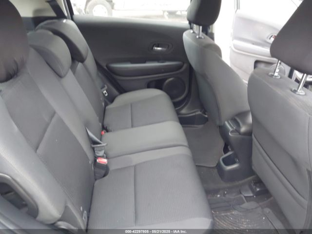 3CZRU6H31MM744300 Honda Hr-v Awd Lx