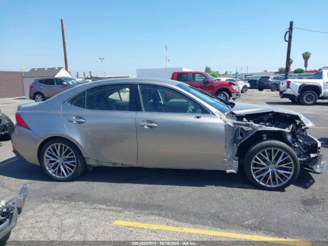 JTHBA1D2XG5015303 Lexus IS 200T