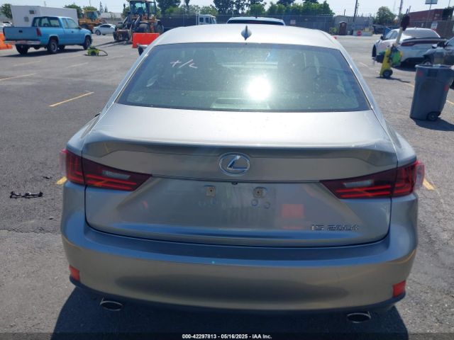JTHBA1D2XG5015303 Lexus IS 200T