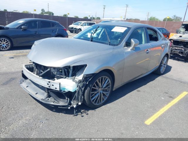 JTHBA1D2XG5015303 Lexus IS 200T