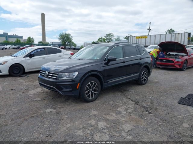 3VV2B7AX4MM159373 Volkswagen Tiguan 2.0t Se/2.0t Se R-line Black/2.0t Sel
