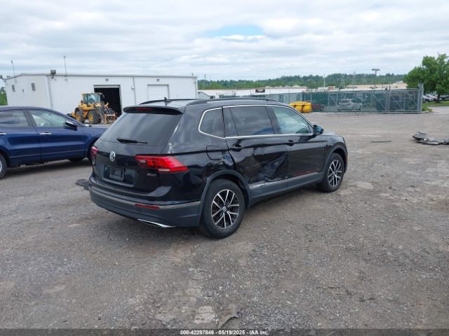 3VV2B7AX4MM159373 Volkswagen Tiguan 2.0t Se/2.0t Se R-line Black/2.0t Sel