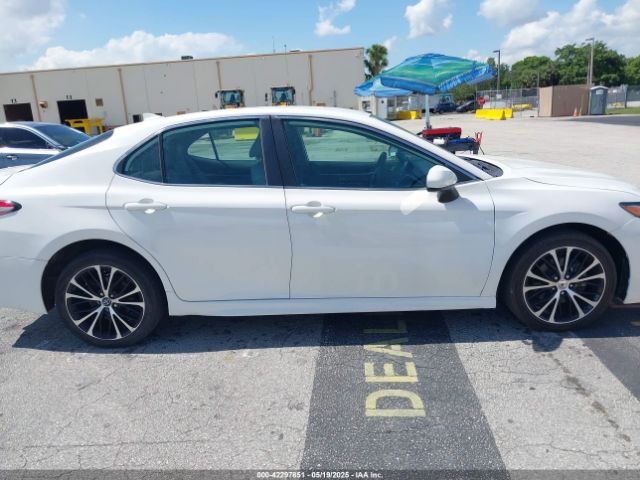 4T1B11HKXKU175087 Toyota CAMRY SE