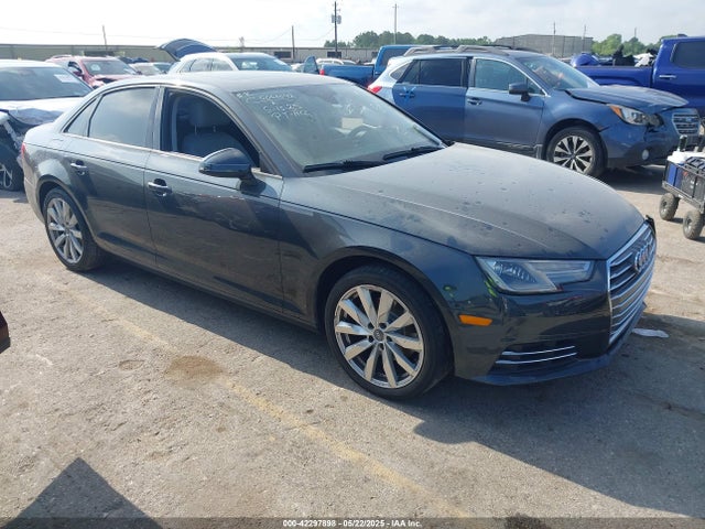 2017 AUDI A4 WAUGMAF49HN068666 Photo 0