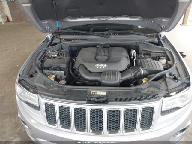 1C4RJFCG2EC186923 Jeep Grand Cherokee Overland
