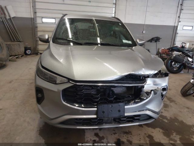1FMCU9NZ2RUB18467 Ford Escape St-line Select