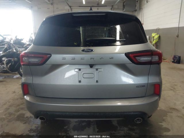 1FMCU9NZ2RUB18467 Ford Escape St-line Select