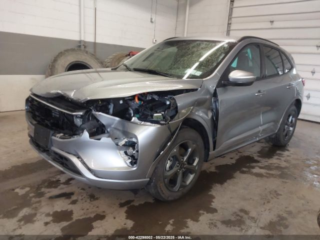 1FMCU9NZ2RUB18467 Ford Escape St-line Select