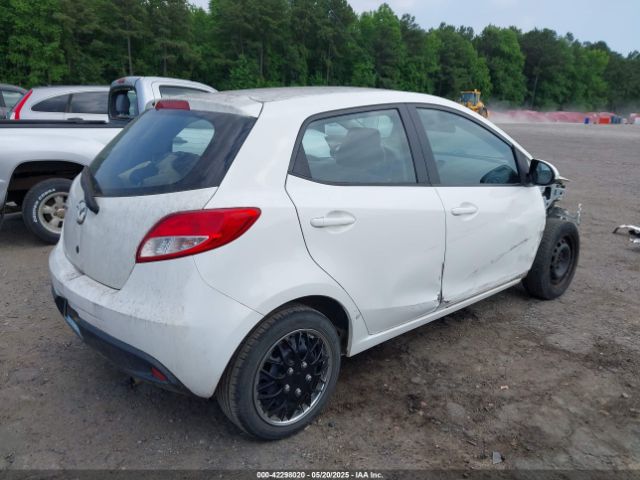 JM1DE1KZ6E0182458 Mazda Mazda2 Sport